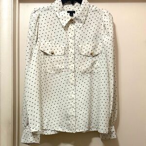 Ann Taylor Blouson White Polka Dot Button-Up Blouse - Medium